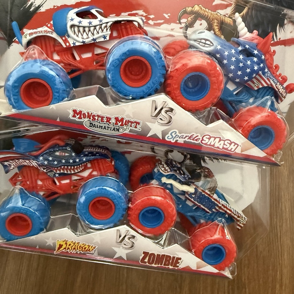 Monster Jam Walmart Exclusive Set Dragon vs Zombie Monster Mutt Vs Sparkle Smash